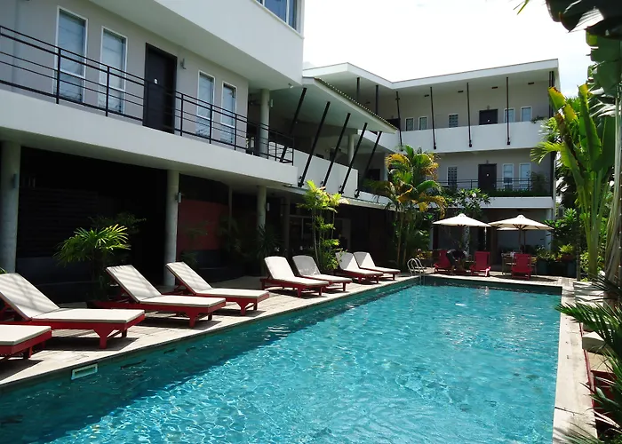 Hotel Men's &