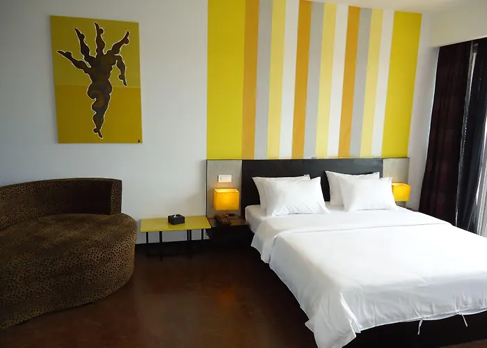 Men's & Siem Reap