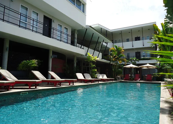 Hotel Men's & 3*