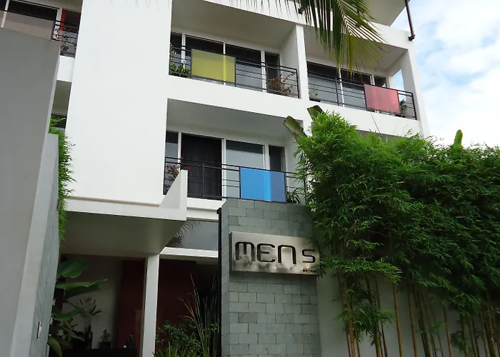 Men's & Hotel 3*