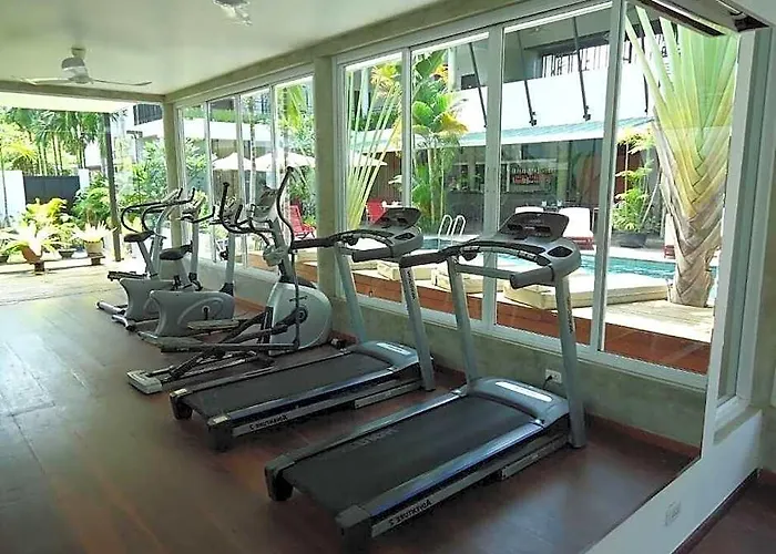Men's & Hotel Siem Reap