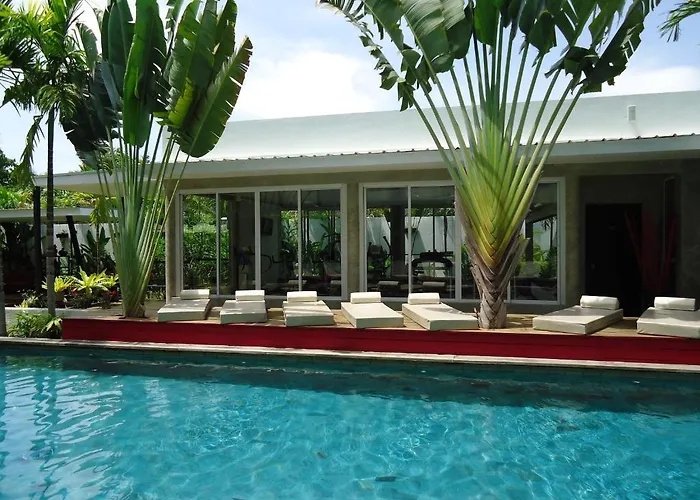 Men's & 3* Siem Reap