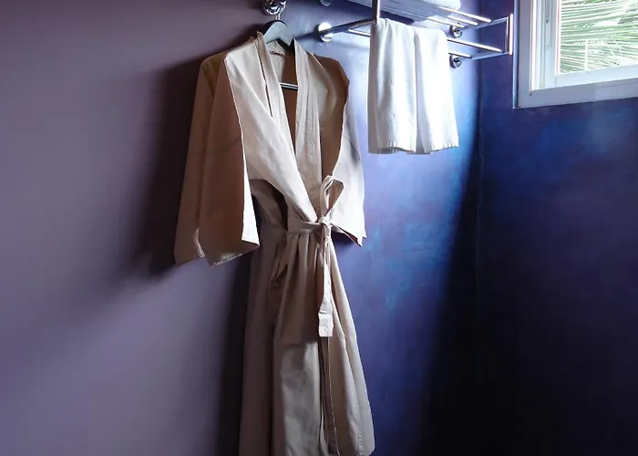 Men's & Hotel Siem Reap